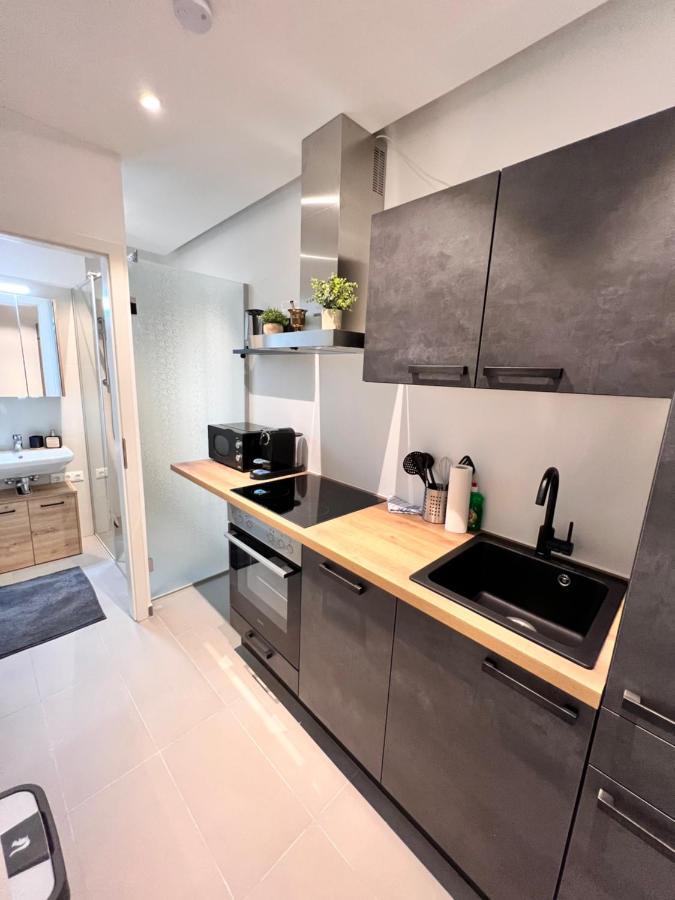 Modern Flat Vienna With Two Rooms Viena Exterior foto